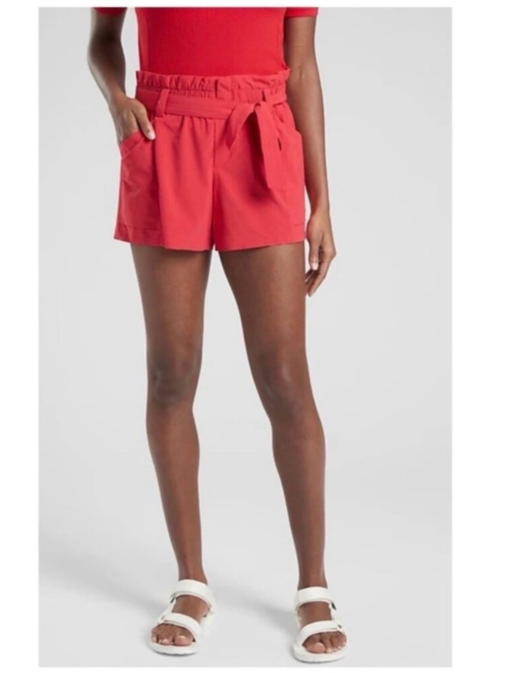 Athleta Skyline Hibiscus Paperbag Tie-Waist High-Waist Shorts - size 8